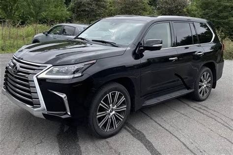 2020 Lexus Lx 570 Review And Ratings Edmunds