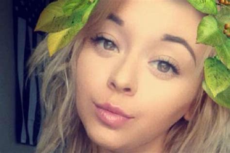 Teen Takes Sexy Snapchat Selfies And Gets Totally Upstaged By Her