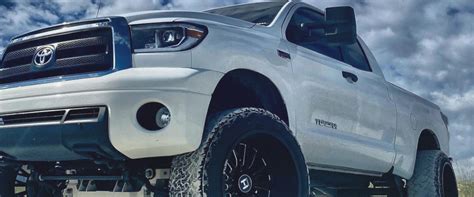 Toyota Tundra Tow Mirrors – Boost Auto Parts