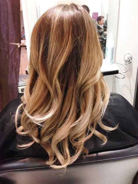 Honey Golden Blonde Balayage Hair Color Golden Brown Hair Color My