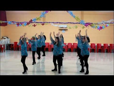 Via, via, neanche questo tempo grigio pieno di musiche e di uomini che ti sono. Coreografia "Vieni via con me" - YouTube
