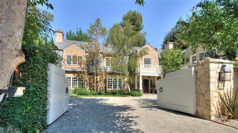 Adele Buys Beverly Hills Home — Take A Tour Inside