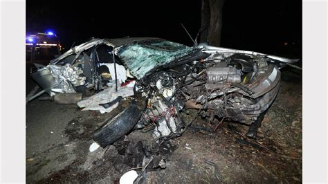 Woman Killed In Wangaratta Smash Pictures The Border Mail Wodonga Vic