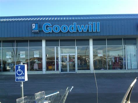 Looking for a service shop? Scottsbluff Goodwill Industries of Greater Nebraska store ...