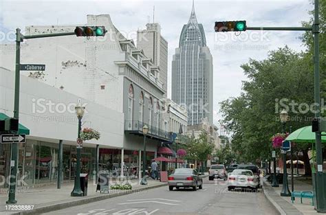 Dauphin Street Mobile Al Stock Photo Download Image Now Alabama