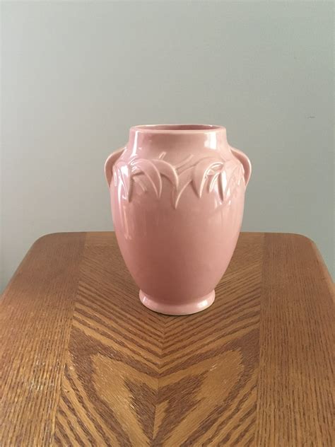 Vintage 8 18 Pink Mccoy Pottery Vaseurn