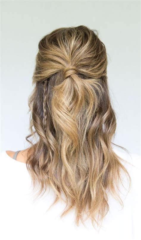 15 Stunning Homecoming Hairstyles Thatll Steal The Night