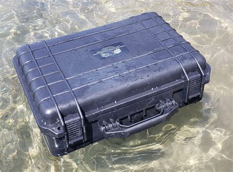Case Club Waterproof 5 Pistol Case With Silica Gel And Heavy Duty Foam