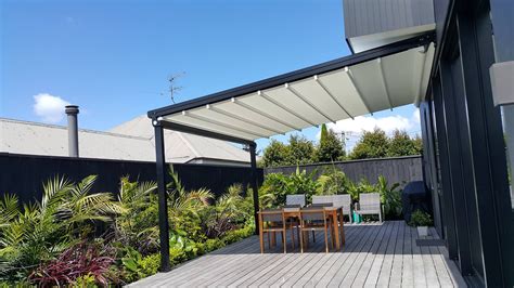 Oztech Retractable Roof Systems Nz Retractable Roof Outdoor Awnings