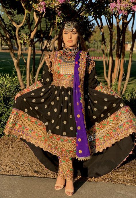 Traditional Three Piece Dress With Images Afghan Clothes Afghan