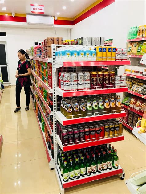 Jun 22, 2021 · khách mua hàng tại đại siêu thị go! Một số hình ảnh trưng bày hàng hóa trong siêu thị mà ISaac ...