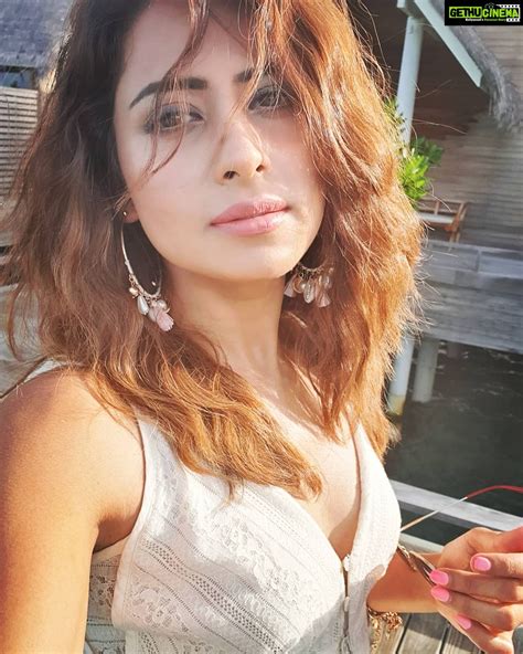 Actress Sargun Mehta Instagram Photos And Hd Wallpapers January 2022