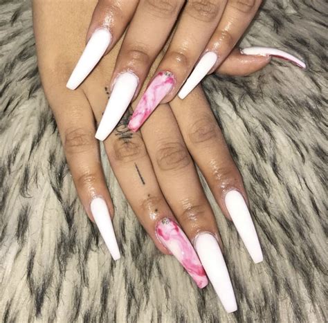 Pinterest Piimpdaddybrii 🏁 Long Acrylic Nails Pink Nails Gorgeous