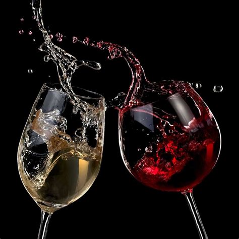 Red And White Wine Splash Wall Art Photography