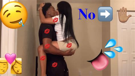 No Hands Kissing Challenge Epic Youtube