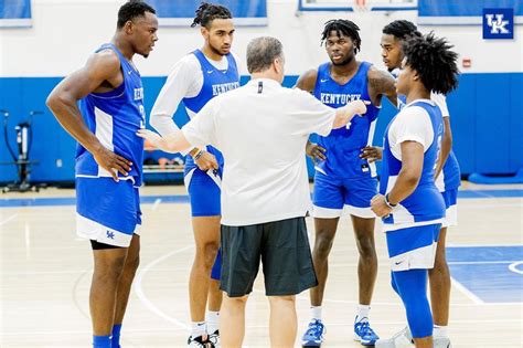 Kentucky Basketball Player Previews 2022-23 - A Sea Of Blue