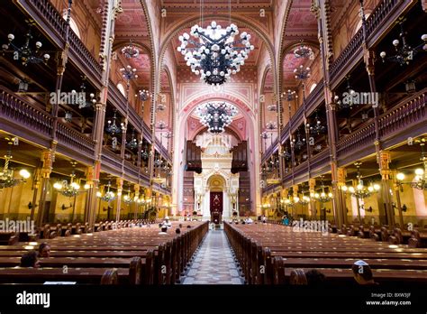 The Great Synagogue Budapest Hungary Stock Photo Alamy