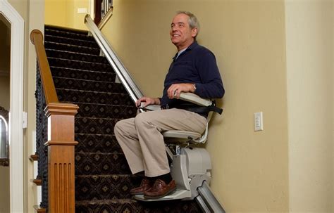 Hopefully, you already got the best stairlift chairs for the money after. 5 Best Stair Lifts for Seniors and Disabled 2021 - Elderly ...