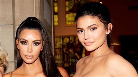 Kim Kardashian Da A Luz A Kylie Jenner En Video Prohibido De Kanye West