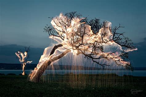 Love Impermanent Sculptures By Vitor Schietti Light Painting