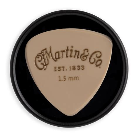 Martin Luxe 15mm Contour Guitar Pick Dirty Riffs