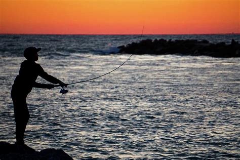 Fishermans Delight Photograph By Lynne Pedlar Pixels