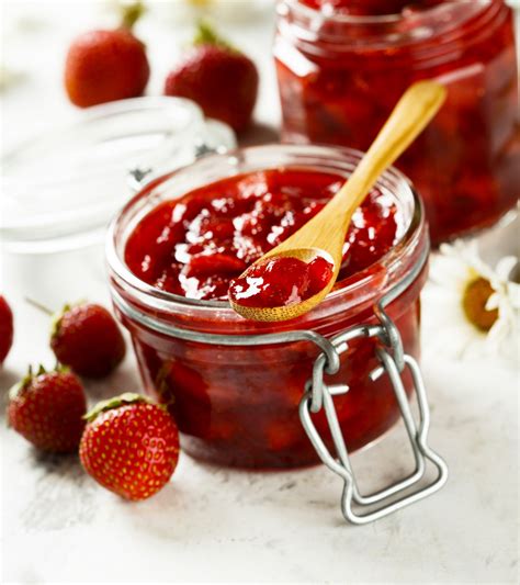Fresh Strawberry Jam Recipe Strawberry Preserve By Archanas Kitchen