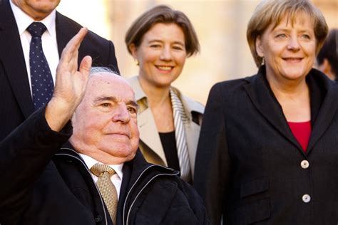 Bild Zu Staatsakt Für Helmut Kohl Witwe Wollte Keine Merkel Rede