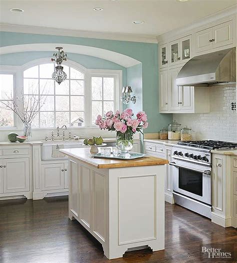 What Colours Go With White Kitchen