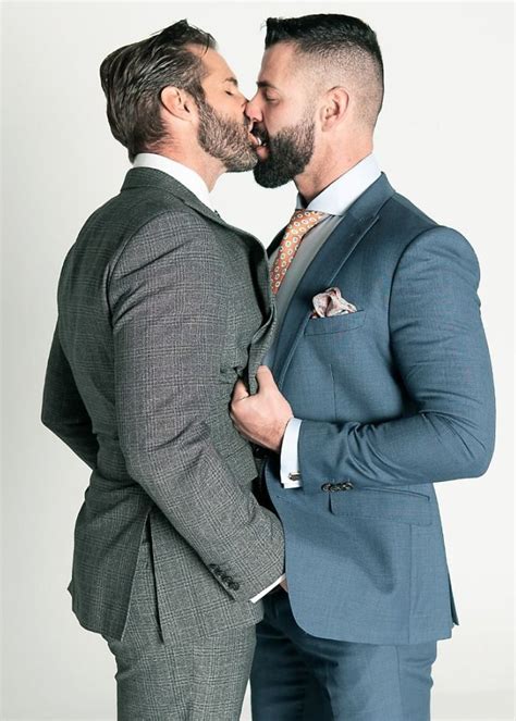 Pin By Nilyushenka On Couples Well Dressed Men Men Kissing Mens Suits