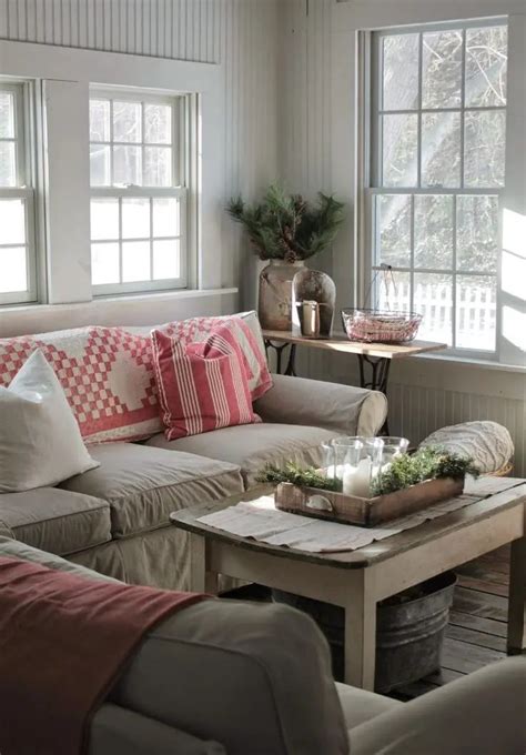 27 Comfy Farmhouse Living Room Designs To Steal