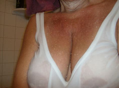 See And Save As Mature Loves To Show Off Her Cleavage And Tits Porn