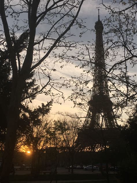 Itap Of The Eiffel Tower At Sunset Itookapicture