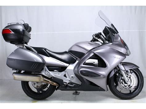 The 2004 honda st1300 handles like a sports bike but rides like a touring bike. 2003 Honda ST1300 for sale on 2040-motos