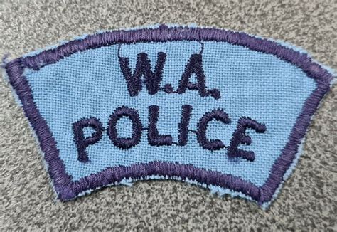 Post Ww2 Era Obsolete Western Australian Police Force Uniform Patch Lot