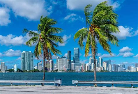 7 Most Famous Miami Landmarks Maps For You