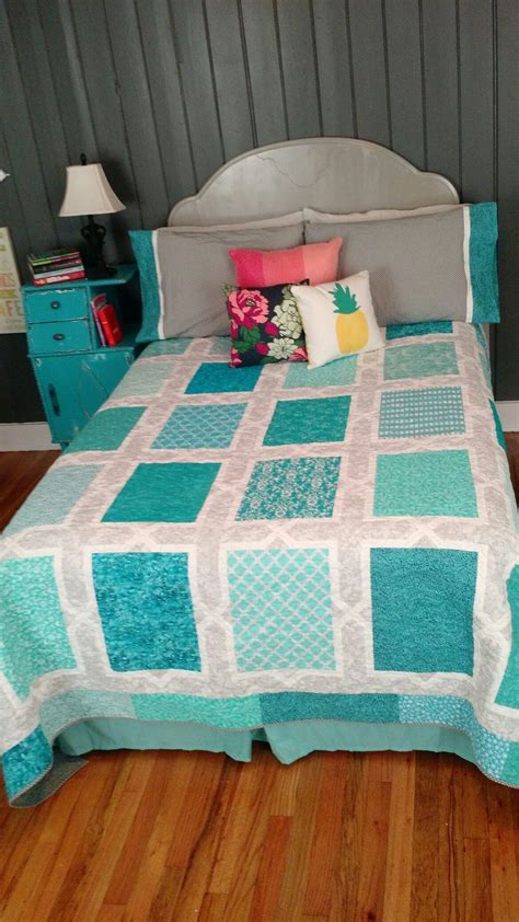 Spanish Tiles Quilt I Made For My Granddaughter She Wanted A Turquoise