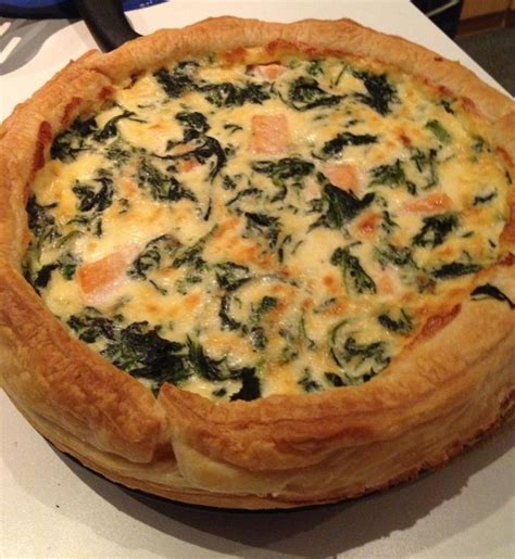 Colour my life with the Chaos of Trouble LACHS - SPINAT QUICHE
