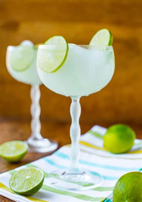 31 Best Summer Drink Recipes Easy Non Alcoholic Summer Drinks