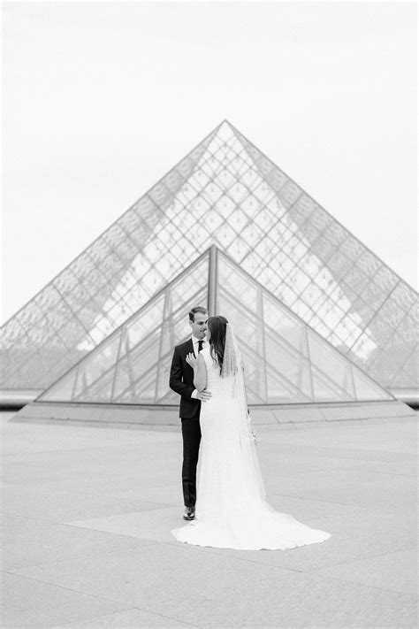 An Intimate Wedding In The Heart Of Paris French Grey Photography