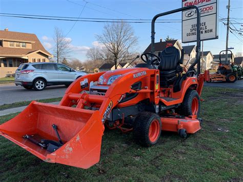 60in Kubota Bx25d Tractor Wloader And Backhoe Low Hours 229 A Month