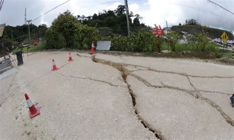 70 Magnitude Quake Hits Western Papua New Guinea Usgs Al Mayadeen