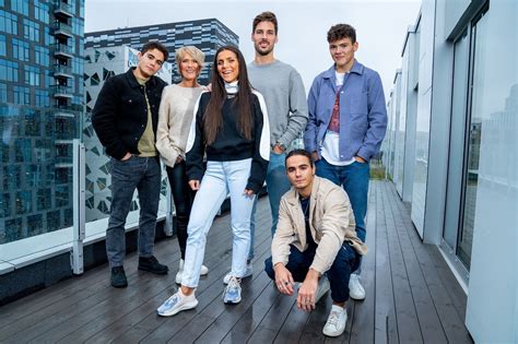 Lets know about jørgine massa vasstrand net worth, age, height, wiki, net worth, spouse husband/wife, parents mother/father and partner jørgine vasstrand age and height. Jørgine Vasstrand, Funkyfam | Funkygine feirer fem år ...