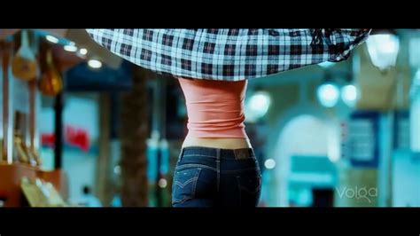 Ileana Dcruz Curvy Butt Show In Tight Jeans Pics Hot