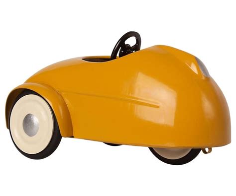 Maileg, mus med gul bil & garage - Babylove.se