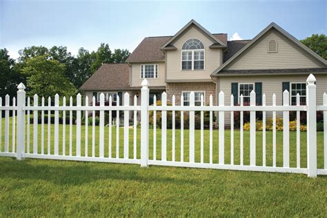 Picket Vinyl Fencing - 4'x8' Panel - Barrette Outdoor Living