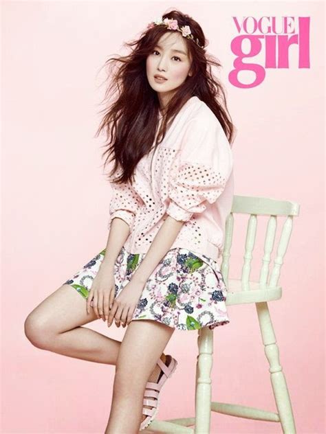 Secrets Han Sunhwa Is A Lovely Spring Lady For Vogue Daily K Pop News