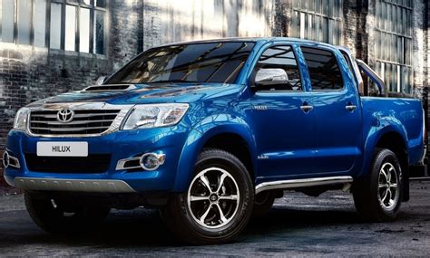 2019 Toyota Hilux UK Exterior, Interior, Release Date | Latest Car Reviews