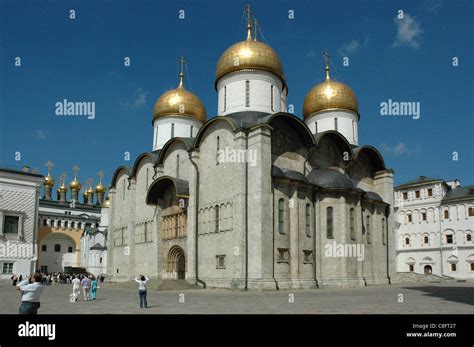 Moscou Cathédral la Dormition la Dormition de la cathédrale est le