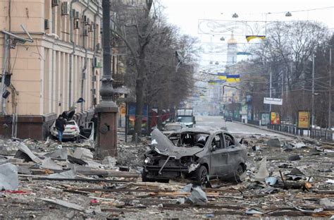 Sindo Hi Lite Dihujani Rudal Kawasan Di Gedung Administrasi Kharkiv Hancur